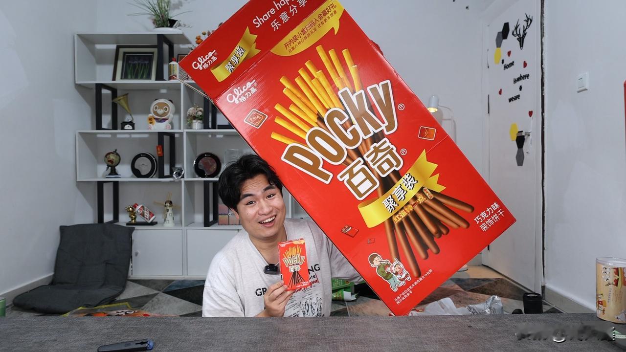 我好像也是好久没读评论了啊，今天看到妃子在读，很多人都有话要问，那我也读一期吧，