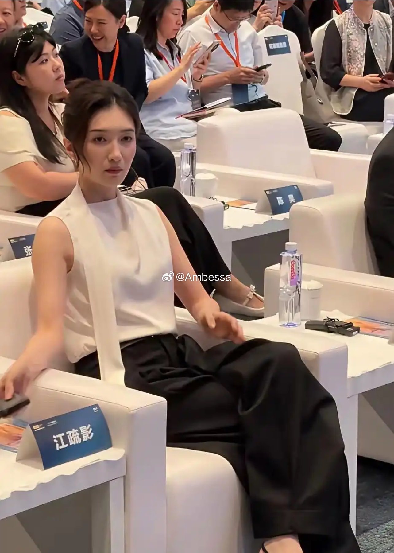 我觉得她一直都好美，身材也很好！不知道胡歌后悔了没？ 