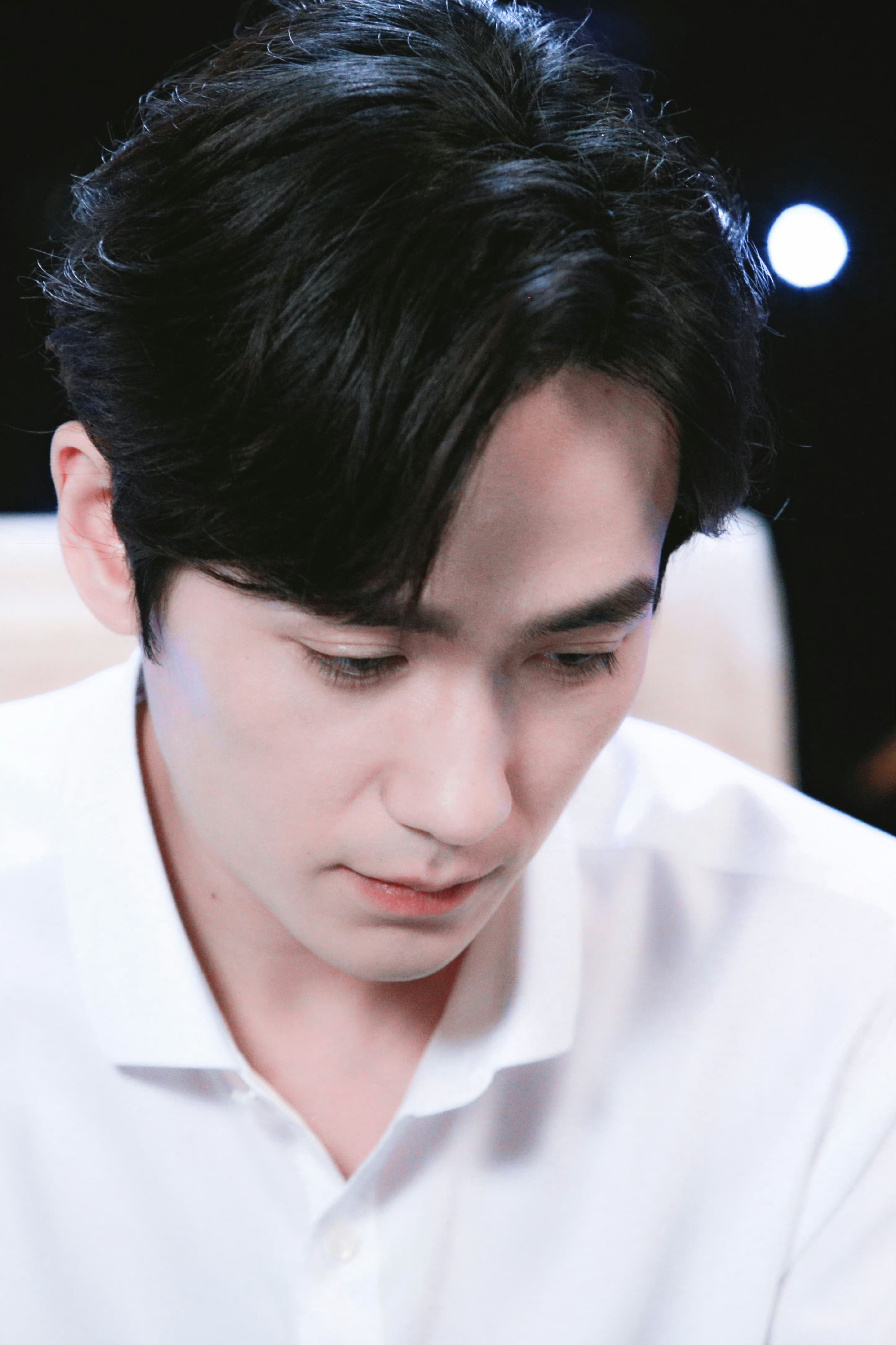 浓颜系美男朱一龙