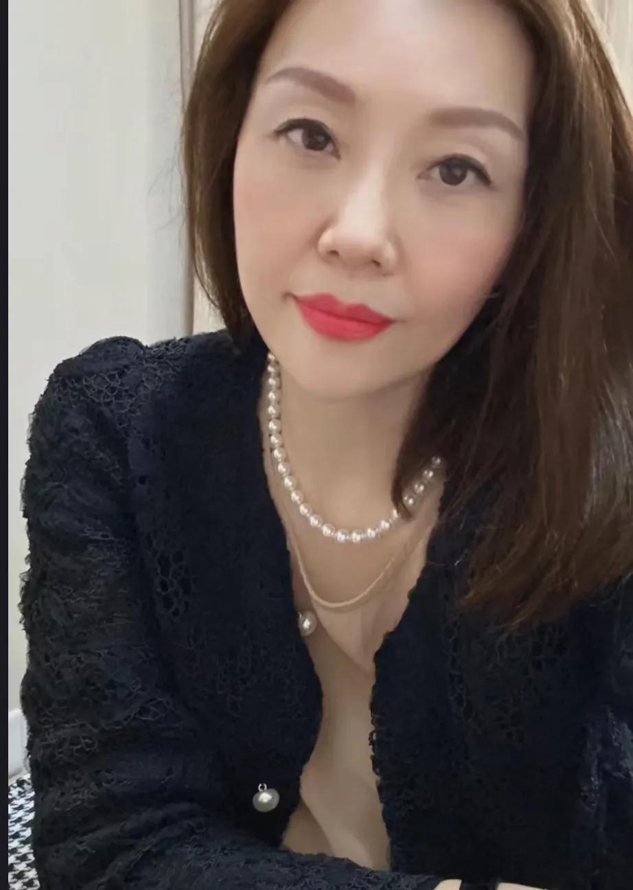 尽管我是78年出生的，但我内心并不觉得自己经年龄也大了。我渴望活出不一样的精彩，