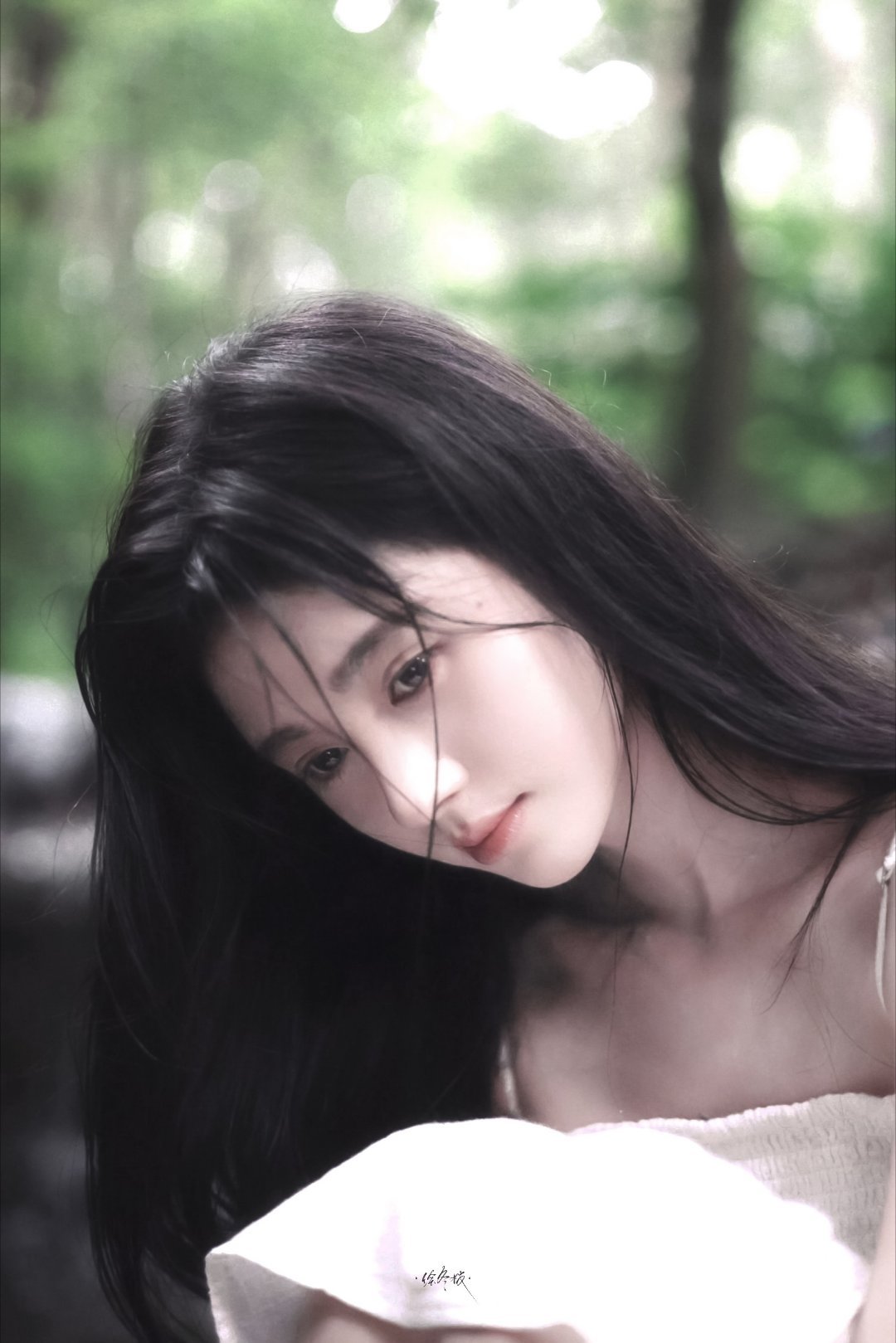 🍊鞠婧祎上官芷 🍊鞠婧祎露芜衣你是否願意披上天使羽翼拯救我於地獄。