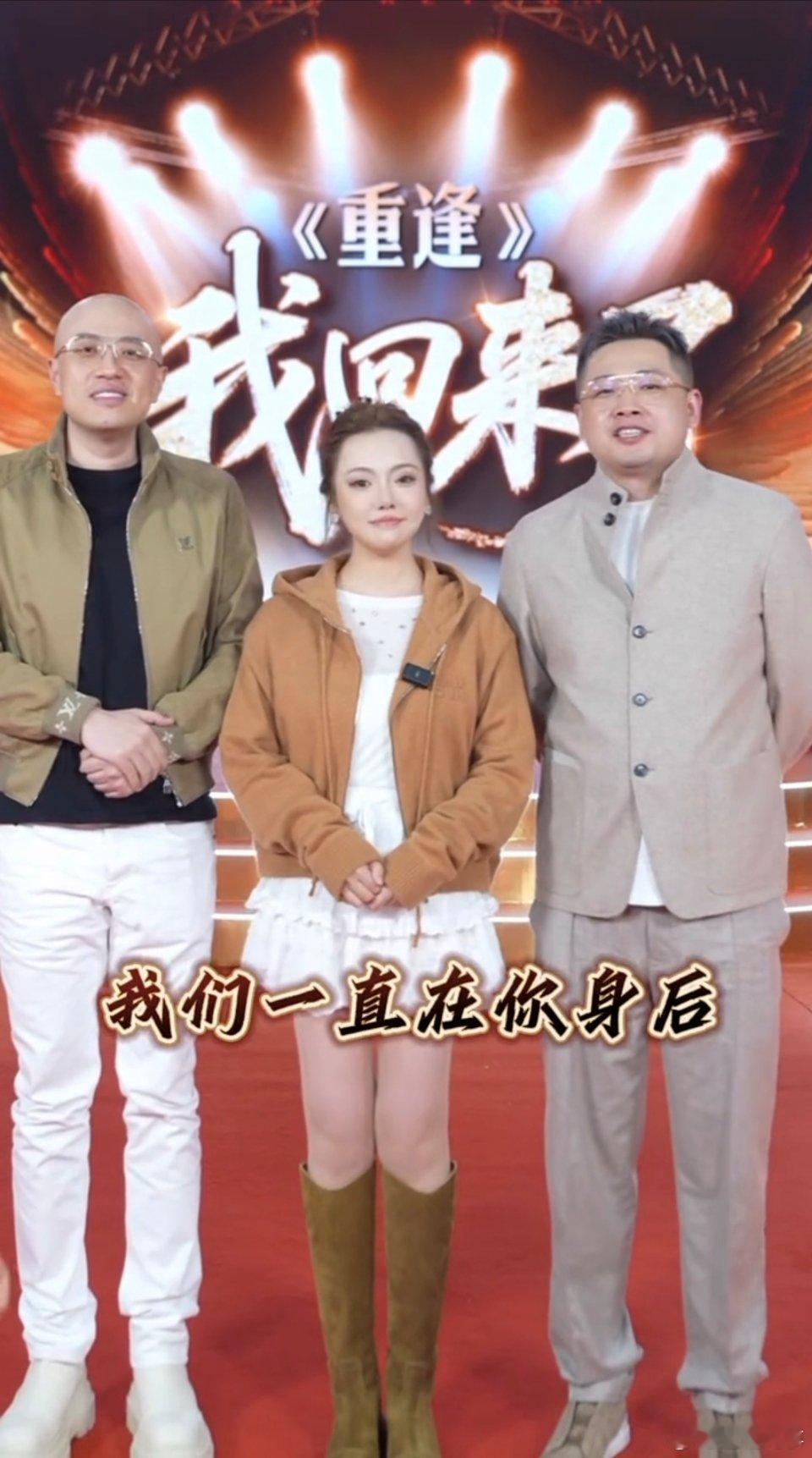 辛选F4就剩蓝山在辛巴身边了？[允悲] ​​​