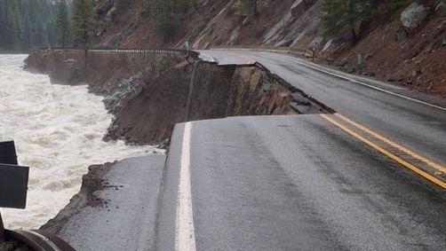 华州西部，最近暴雨成灾、引发洪水

西雅图地区圣诞节最热闹的Leavenwort