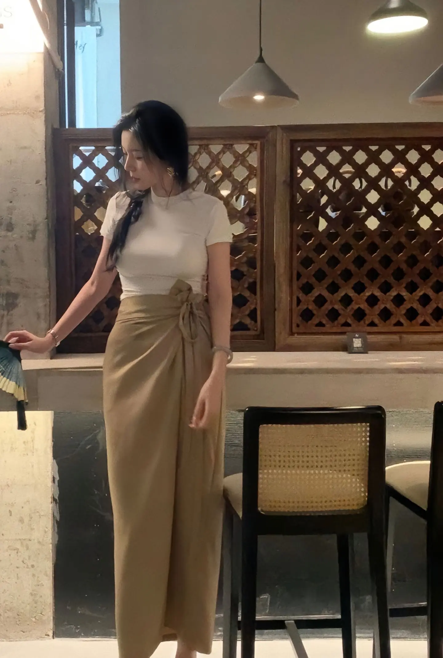 女孩子不需要浓妆艳抹，干干净净简简单单就跟吸引人了