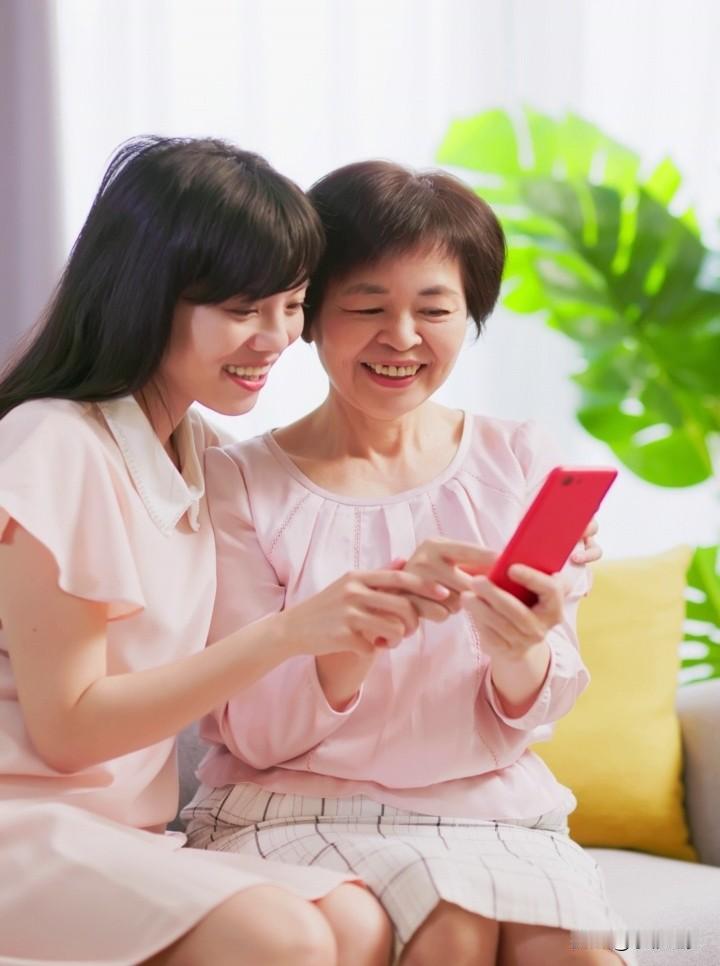 我觉得约定规则是比较妥当的办法，毕竟“没有规矩，不成方圆”。给孩子制定清晰明确的