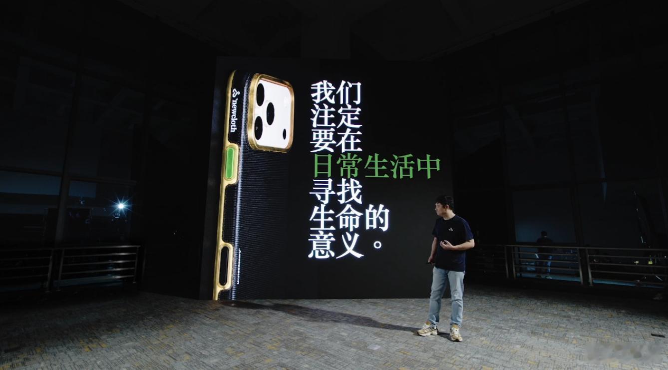 一如既往地喜欢写诗 ​​​