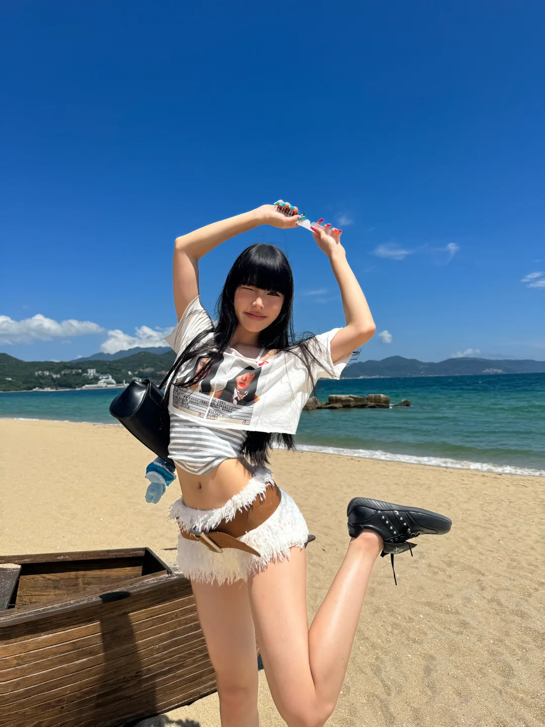 伸个妖