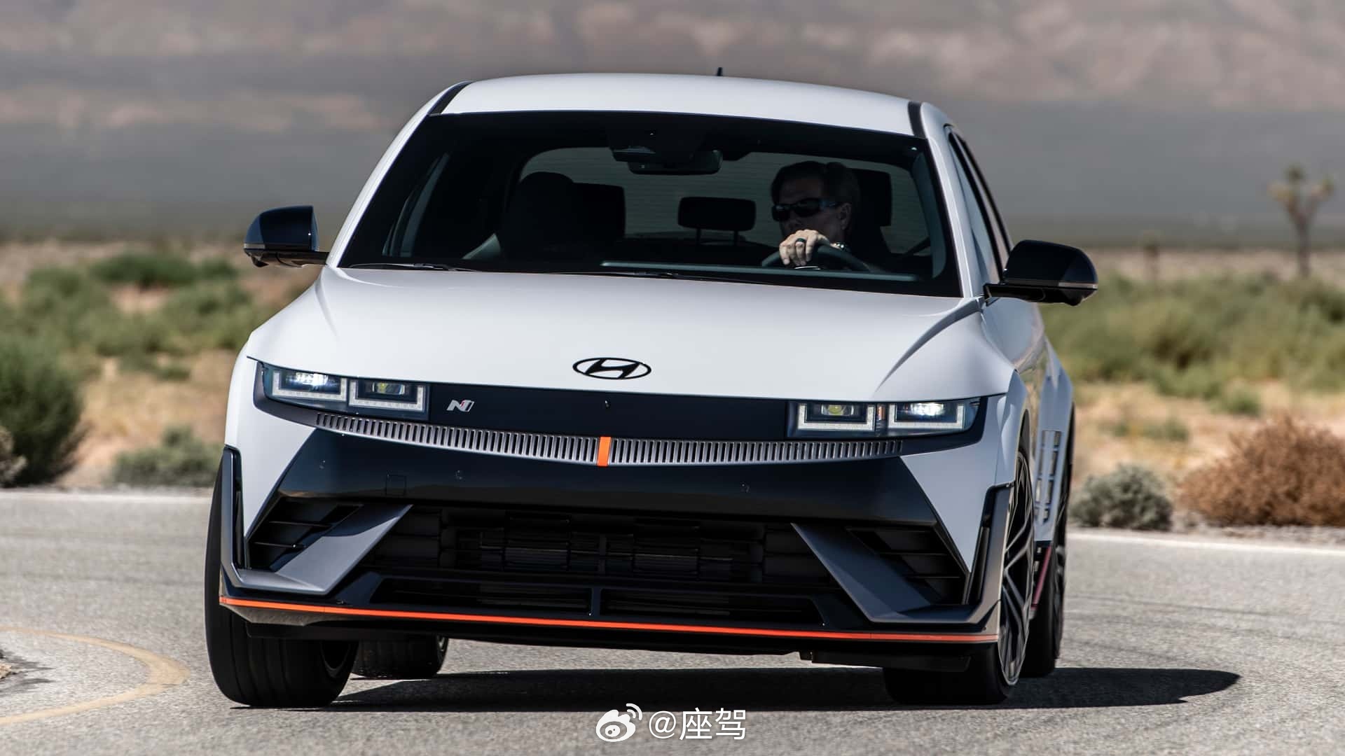 在新车平均售价纷纷突破5万美元大关的当下，现代汽车逆势而行，针对旗下性能最强劲的