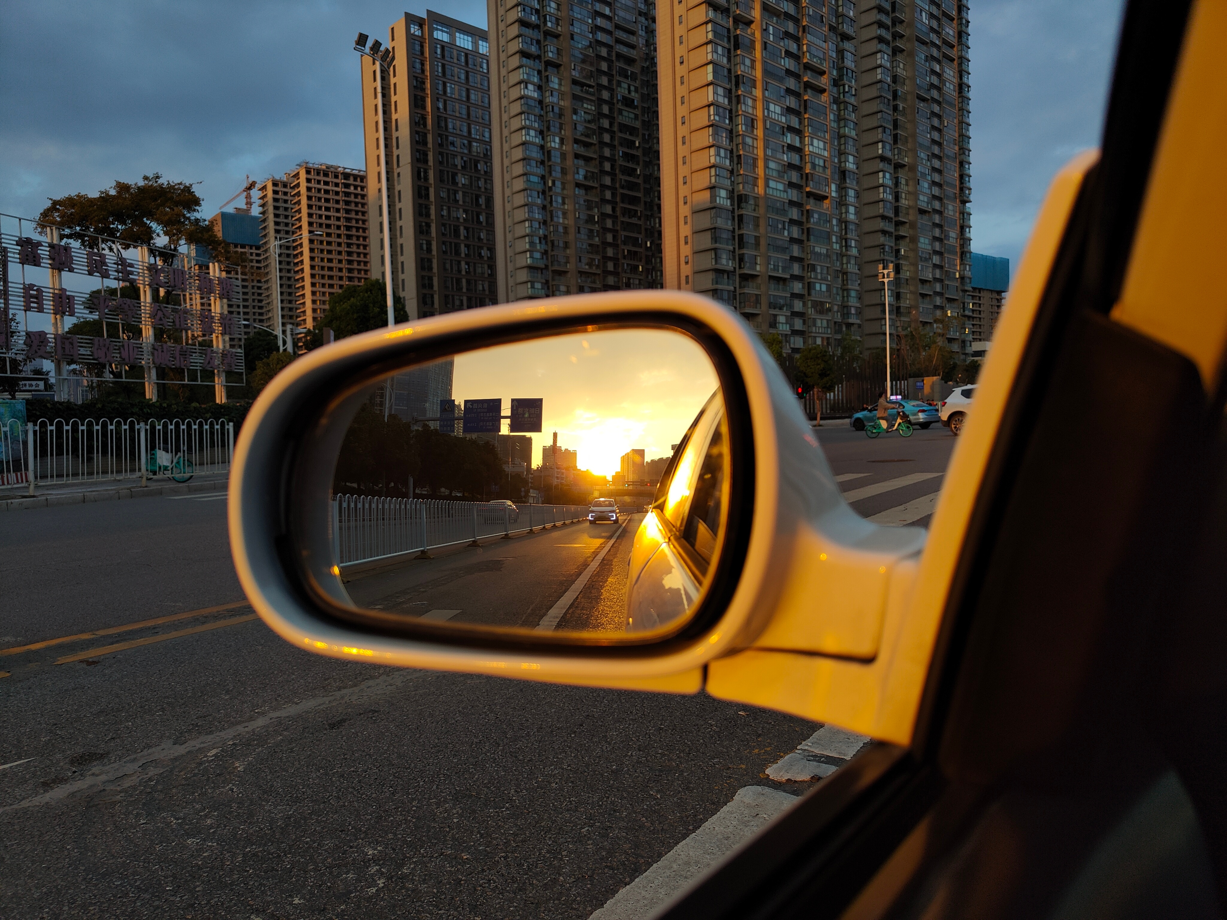 雨季难得出太阳，图6真正的懂车[赞][doge] ​​​