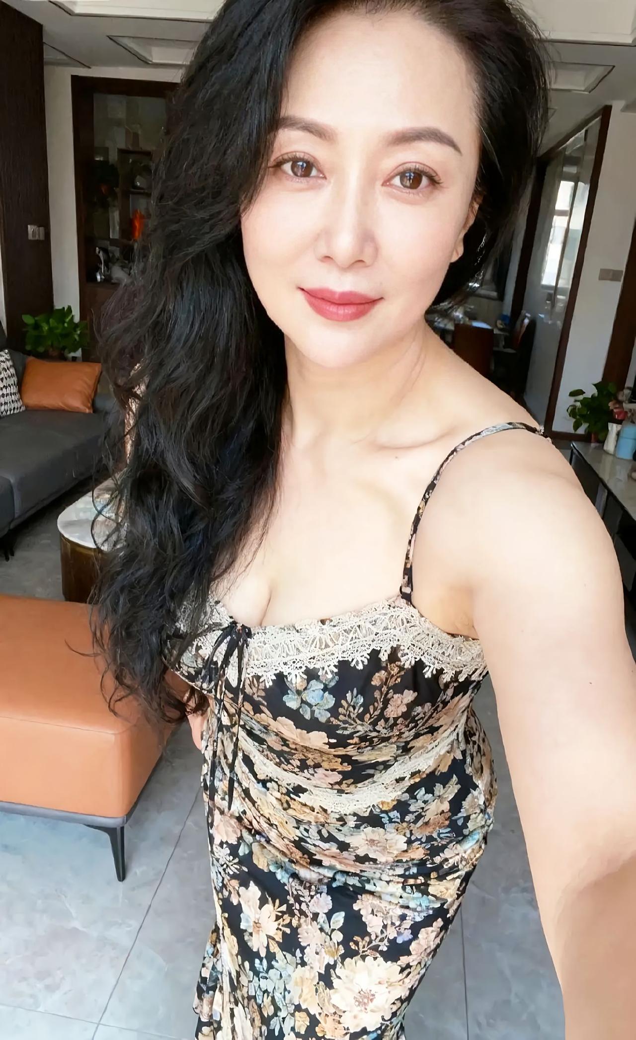 花开花落，岁月静好。