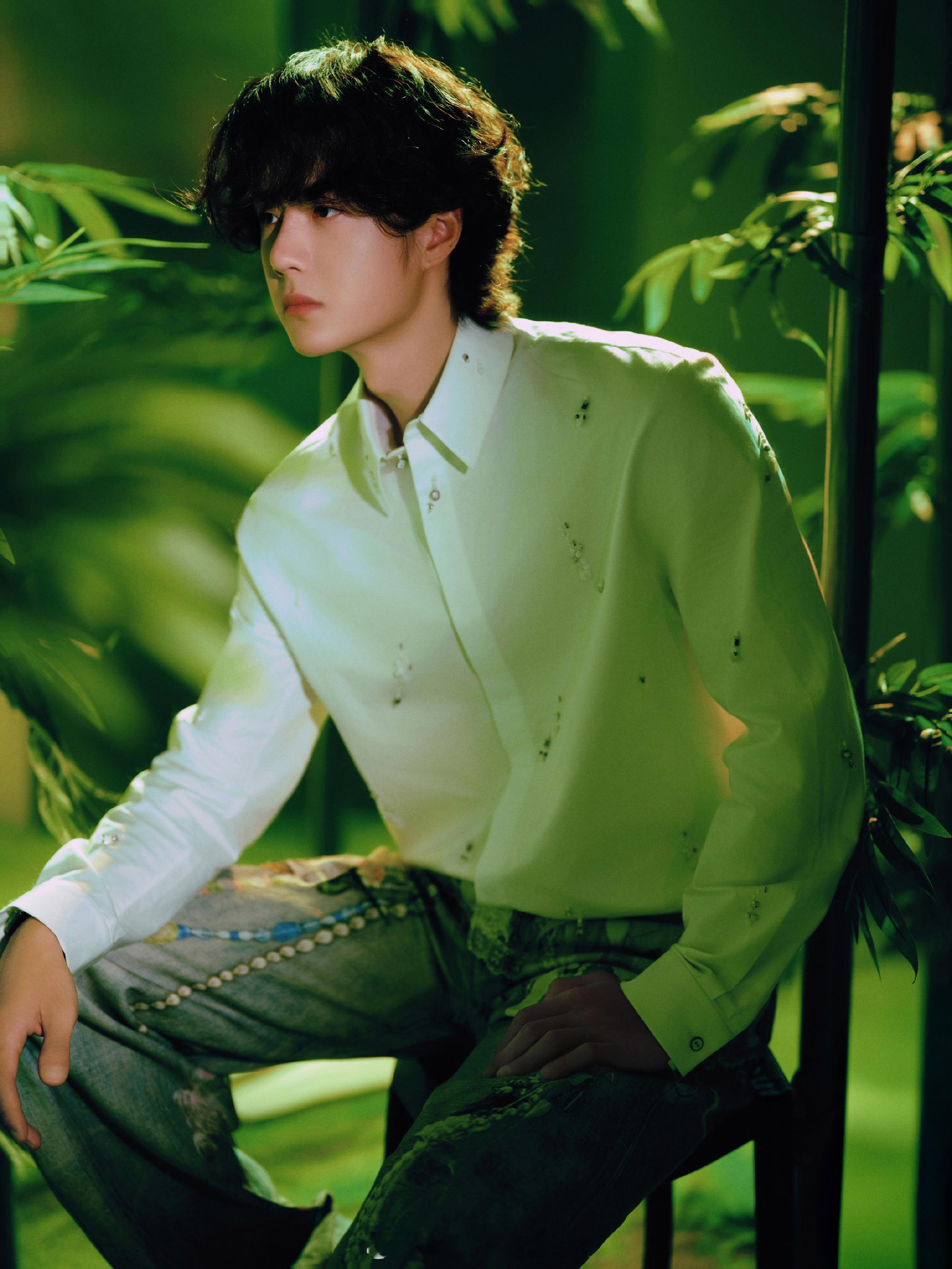 MOK_StarStyle 王一博出道十一周年写真大片今日王一博出道十一周年，释