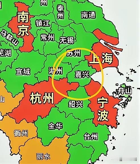 我现在在嘉兴市桐乡市，我离上海这么近，可我没机会去。杭州去了几次，苏州去了几次，