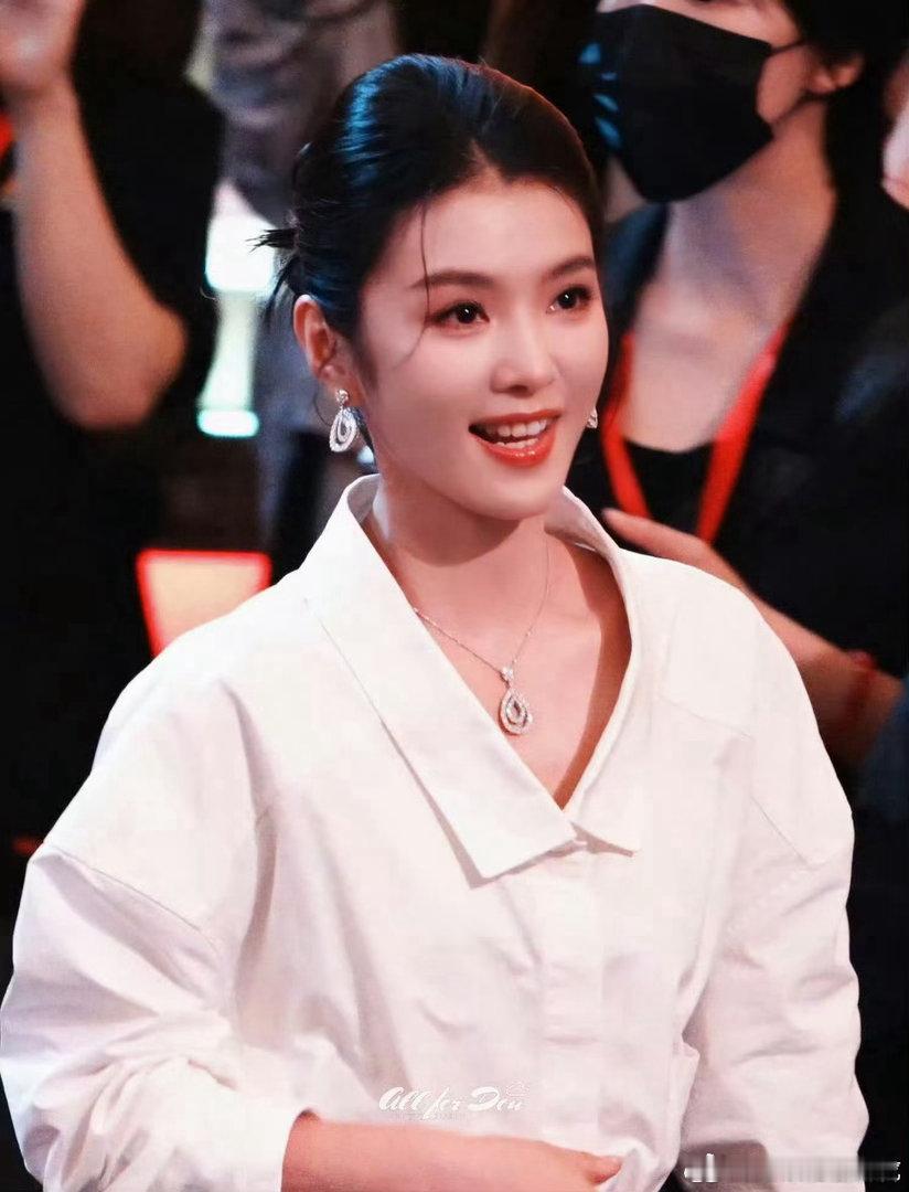 李云霄最受传媒关注女配角 舞台剧演员转型电影，最难的是找到那个平衡点。李云霄用燕