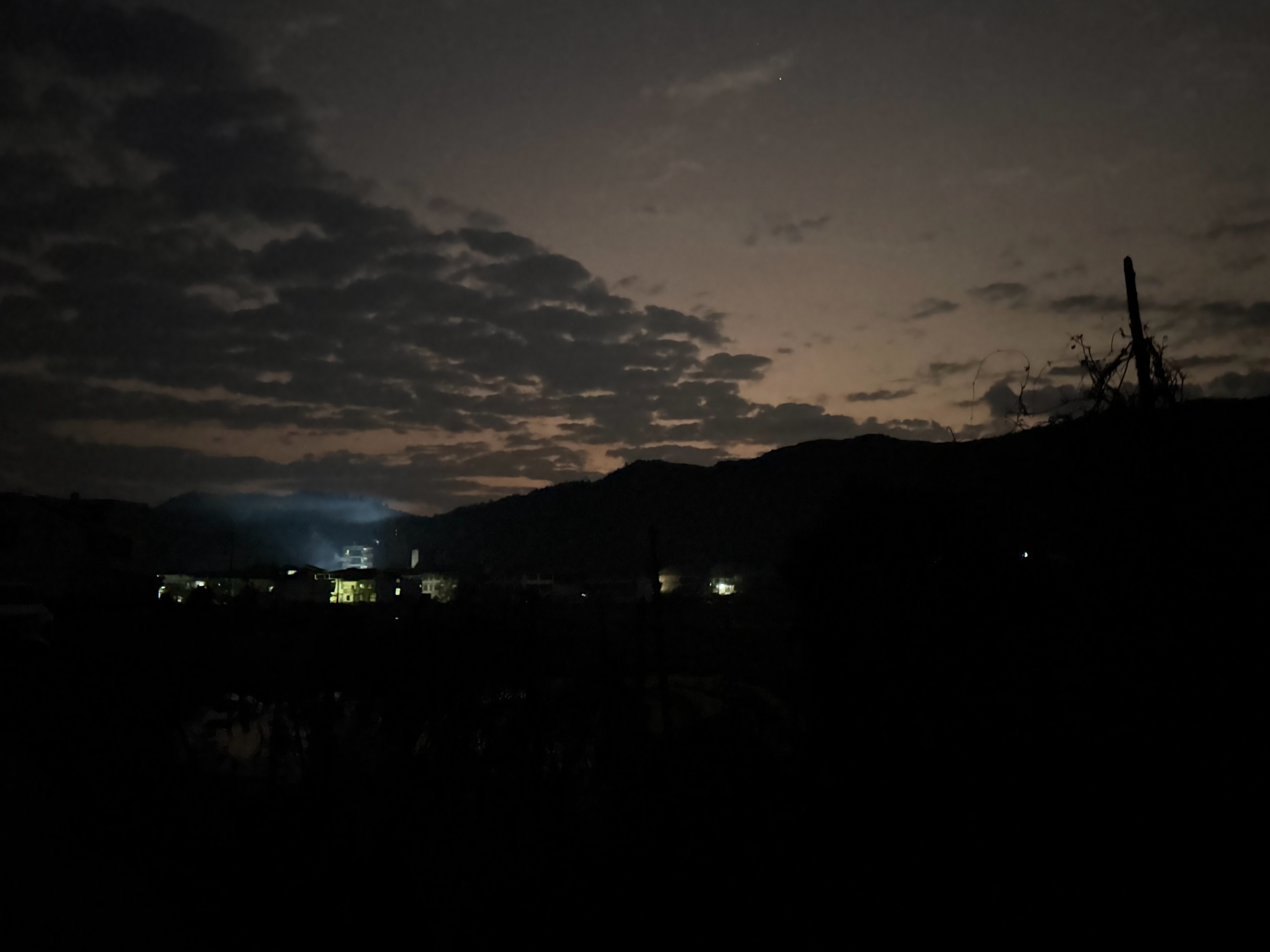 过年好，今天起的比鸡早