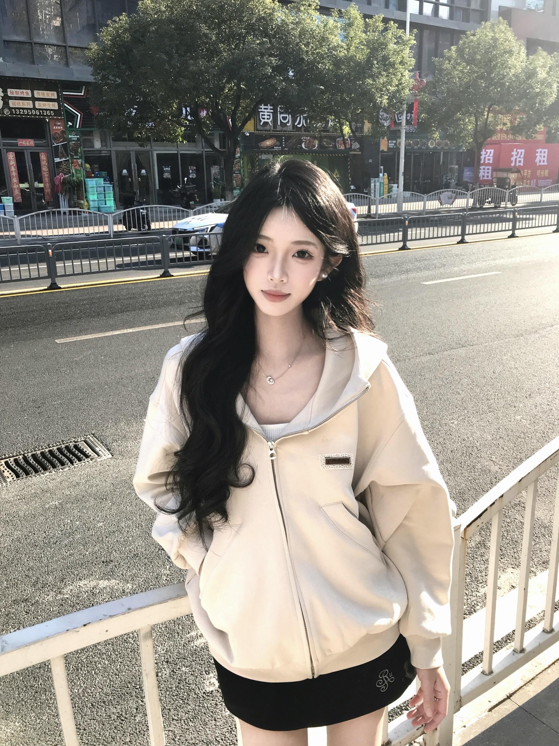围着你转一圈算不算环游世界呀
