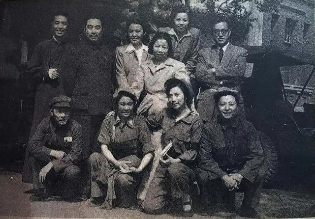 曾经的夫妻。白杨，张俊祥。张瑞芳，金山。