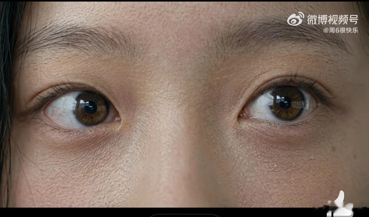 AI短剧以假乱真了画面还是能看出来的。但皮肤纹理都有了，AI在进化。再给点时间，