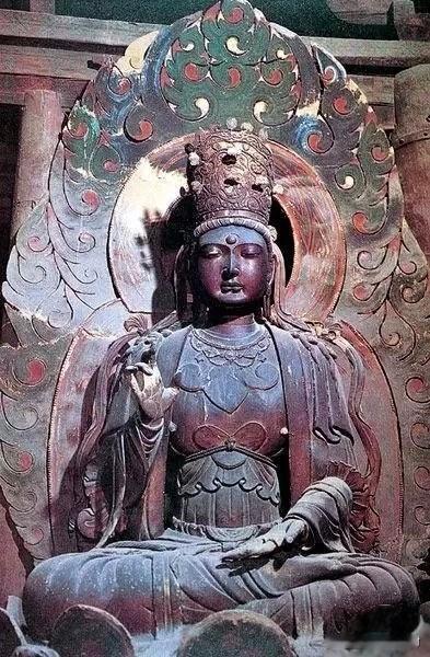 大同华严寺｜穿越千年，邂逅辽代观音泥塑
 
踏走进大同华严寺，最动人心弦的，便是