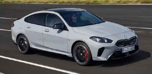 宝马计划2030年发布四门电动轿车i2 据外媒BMW Blog 1日报道，宝马计
