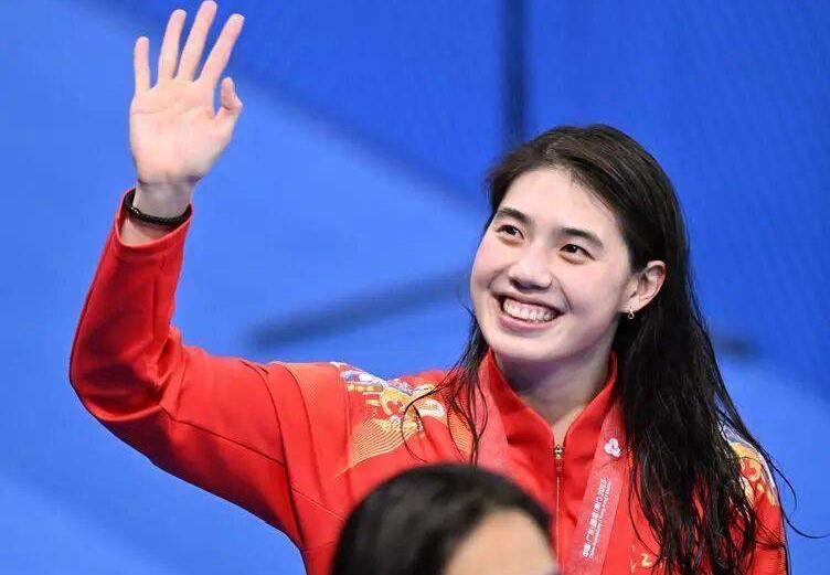 奥运冠军直接开喷！张雨霏：“每次他把我逼到死角，让我太难受了”。
全运会奥运会冠