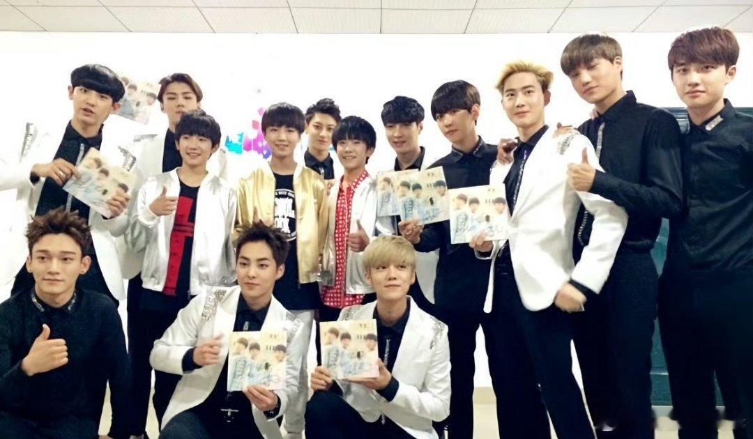 黄子韬录综艺来到时代峰峻大楼网友说这是EXO老祖来见TF曾孙了哈 