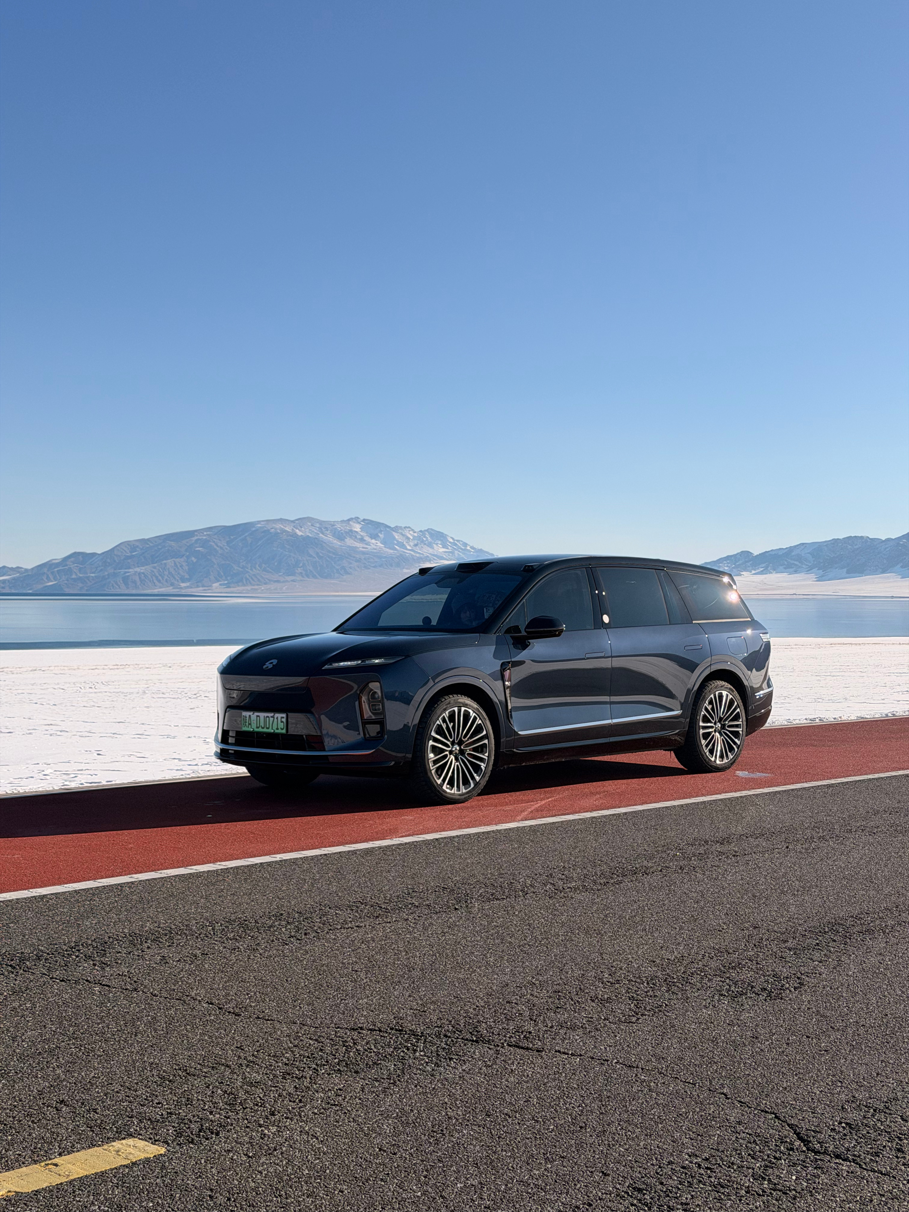 给你45，你会选择ES8嘛？蔚来全新es8 博乐·赛里木湖国家级风景名胜区