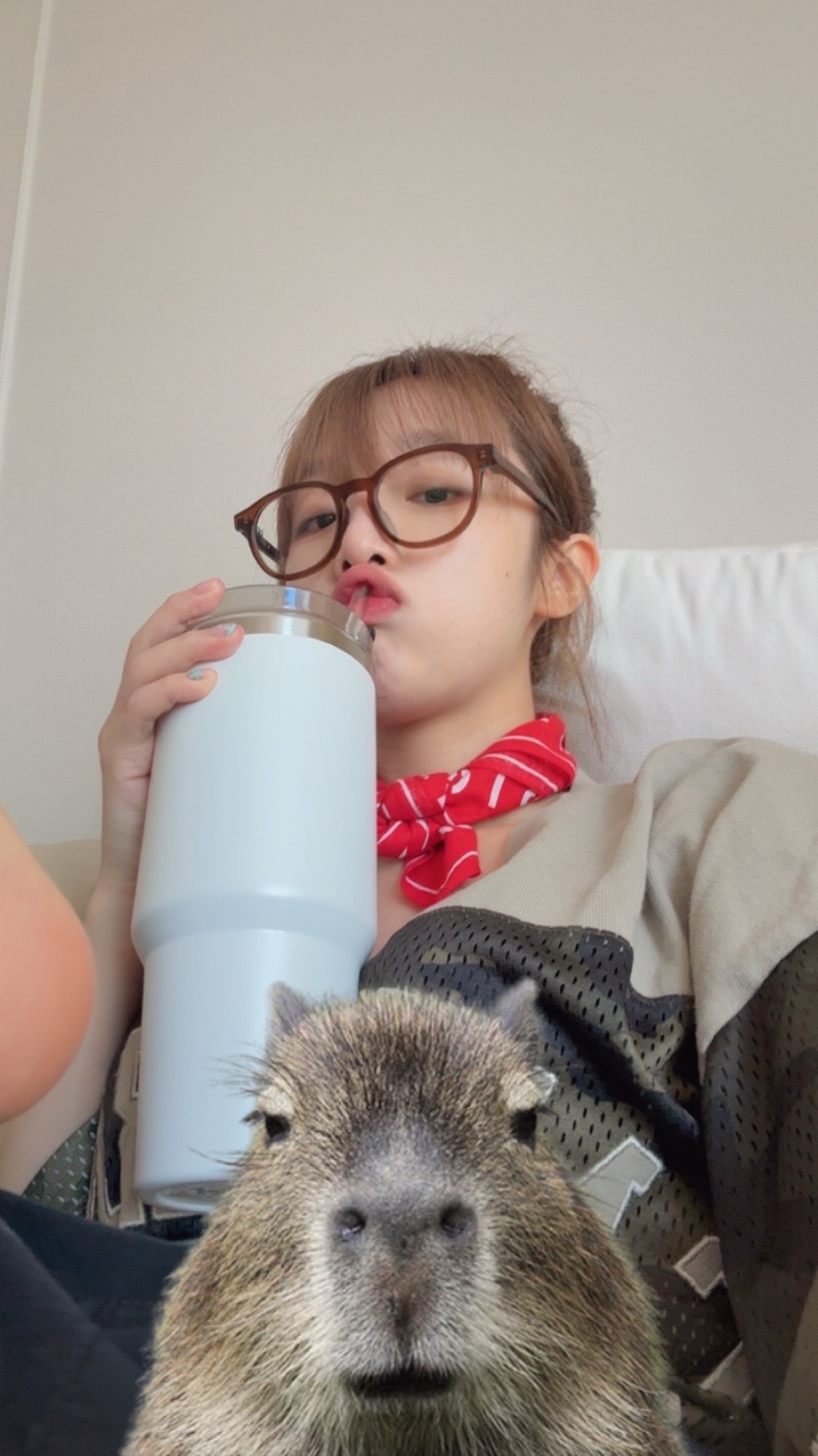 250902 Yena崔叡娜 “今日份的tmi！ 受凉了🥲 因为喉咙痛呜呜呜，