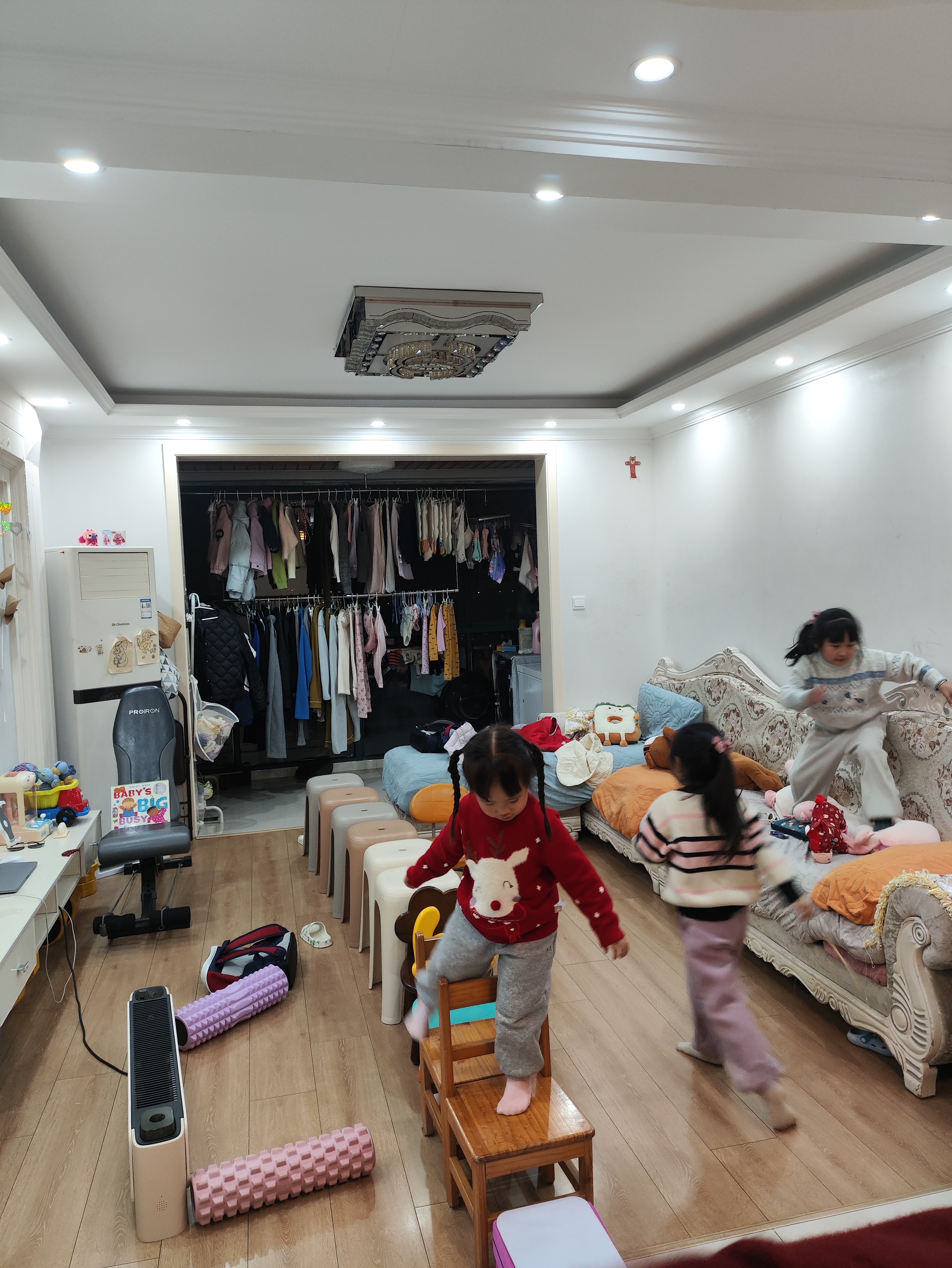 十点了，贾国龙咋搞？ 