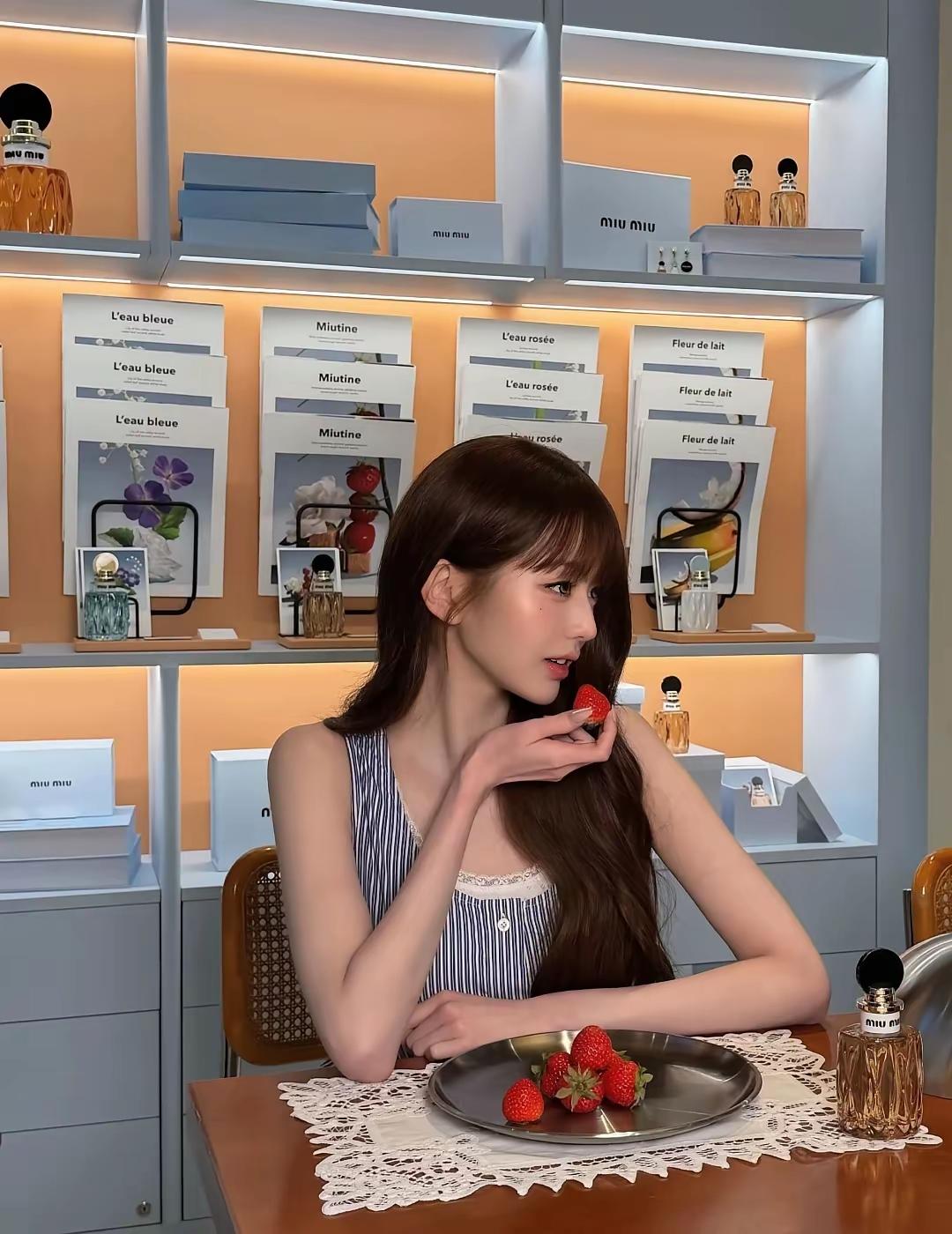 可爱的张元英