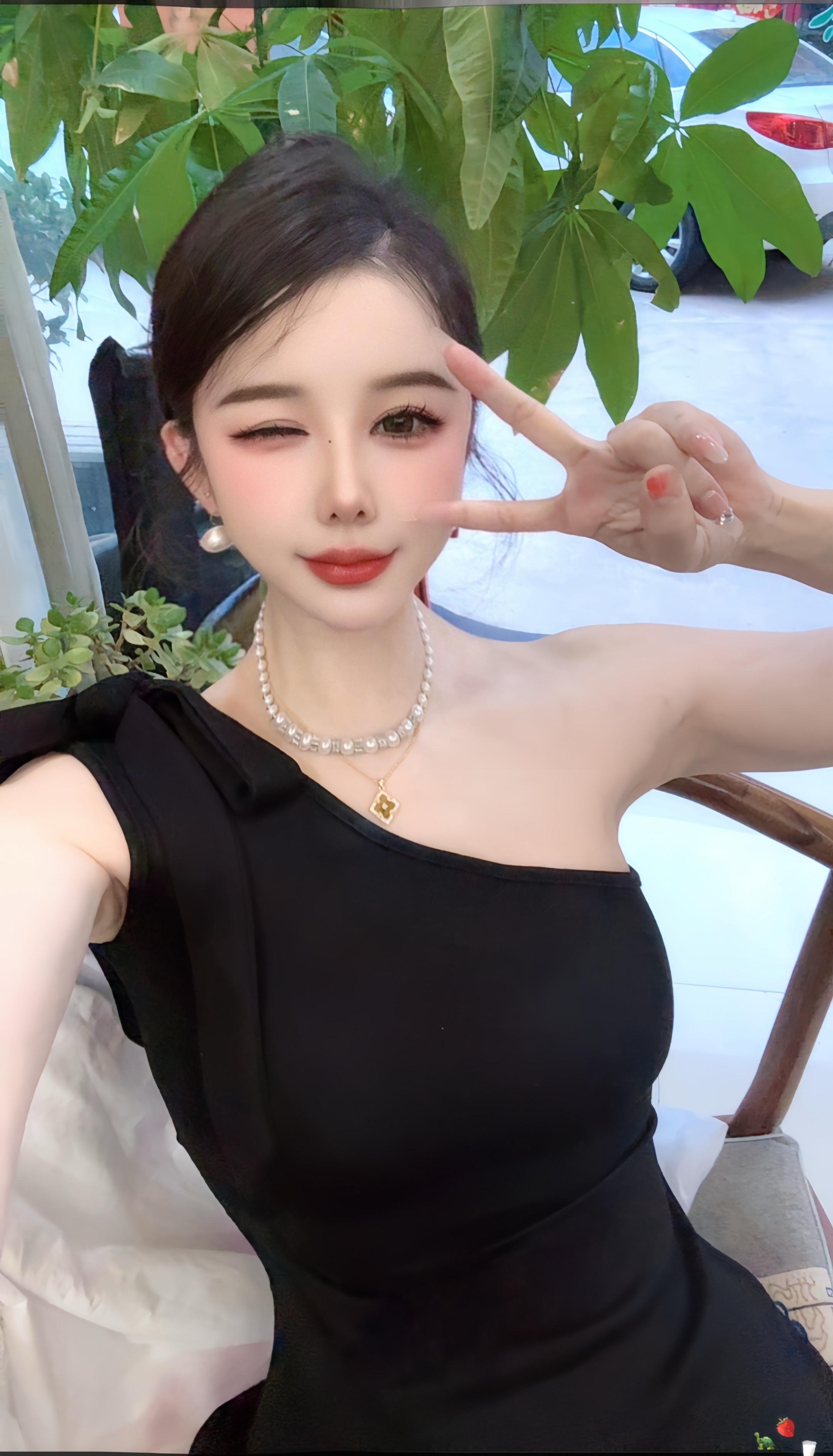 舍不得的他他他 忘不掉的她她她～