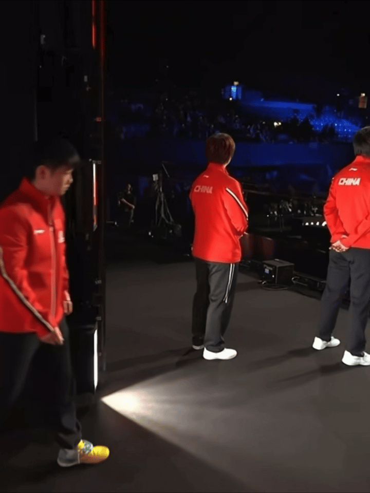 孙颖莎 跟着The best player in the world Sun y