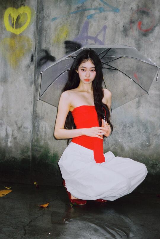 你像一场大雨 淋湿我的眼睛
