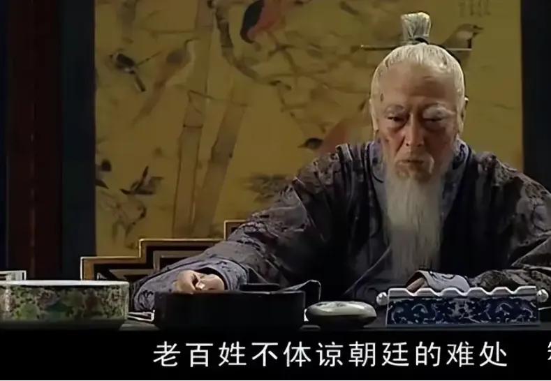 个人养老金制度目前值得两个维度上符合条件的人群考虑:
个税很高的，至少到20%的