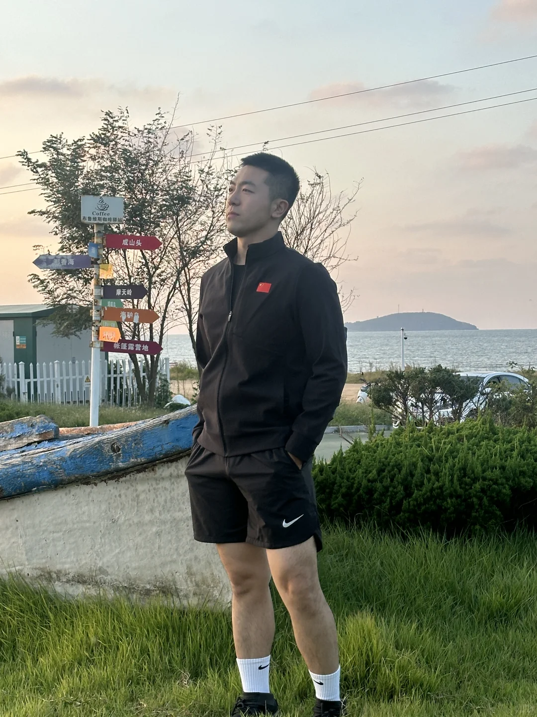 第一次遇见未来，是与你四目相对