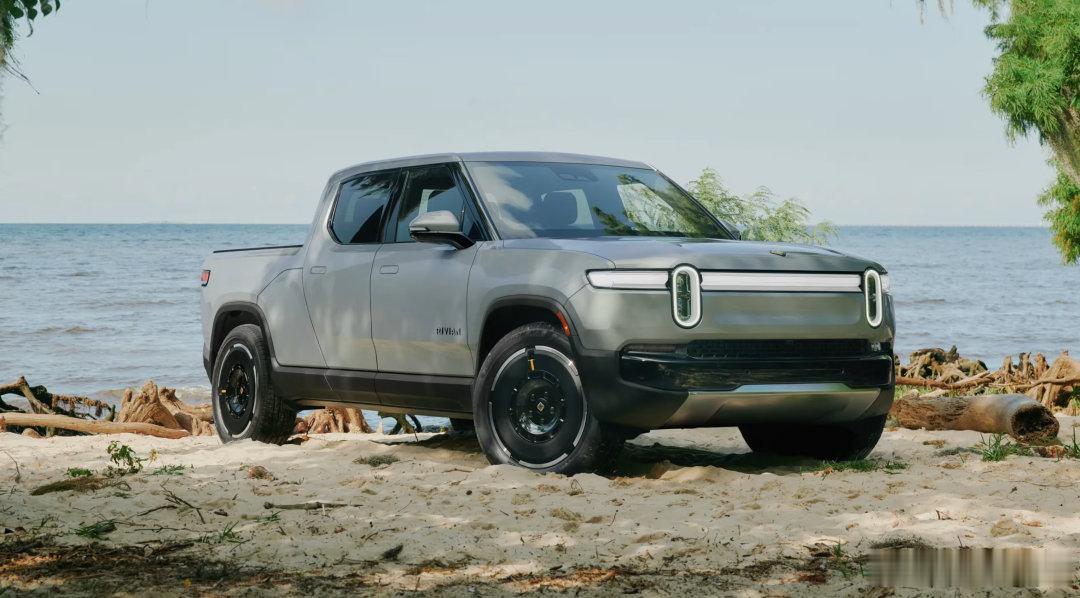 《击壤歌》：日出而作，日入而息。凿井而饮，耕田而食。帝力于我何有哉！ 