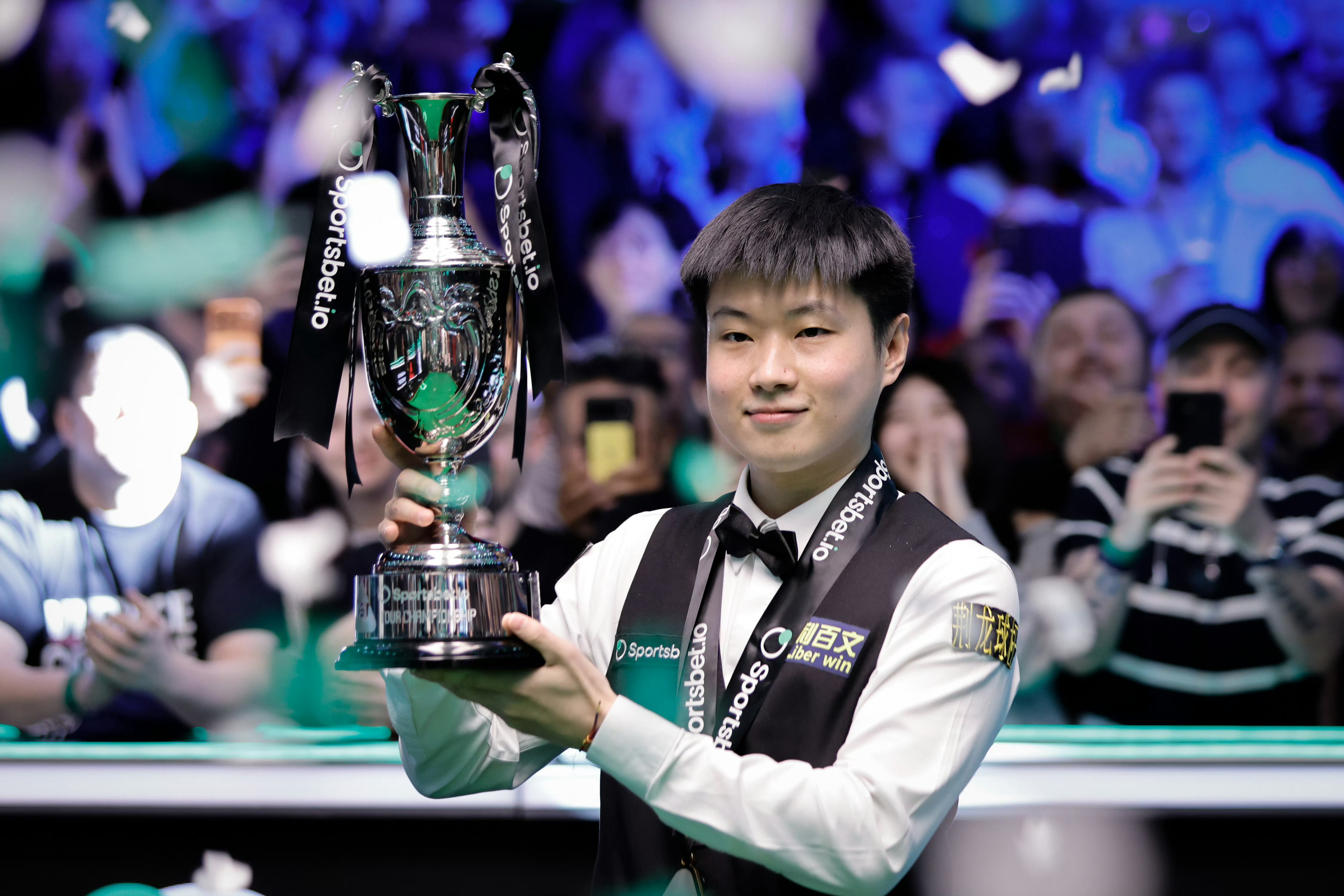 赵心童单赛季四冠王 暴走的赵公子，当下中国斯诺克第一人无可争议！接下来赛季收官之