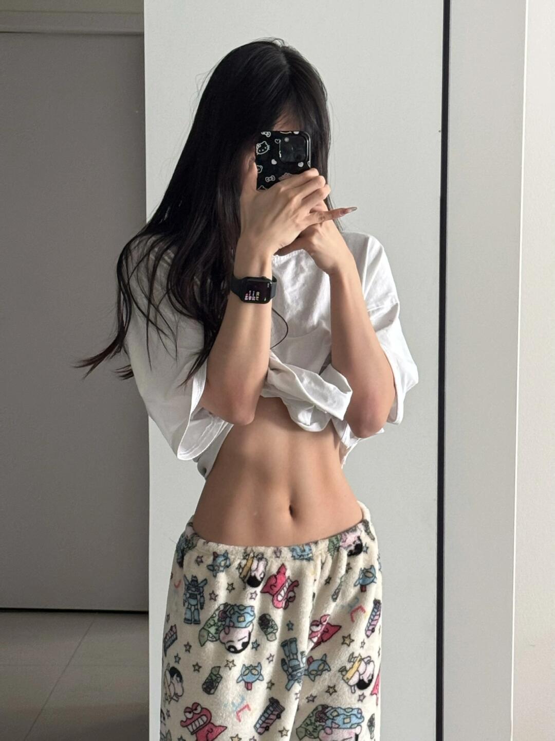 不愧是帕梅拉……才练了一次肚子就这么明显🥹