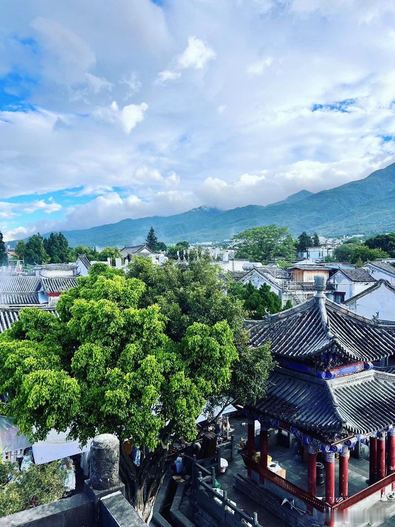 生活一半烟火一半释然 