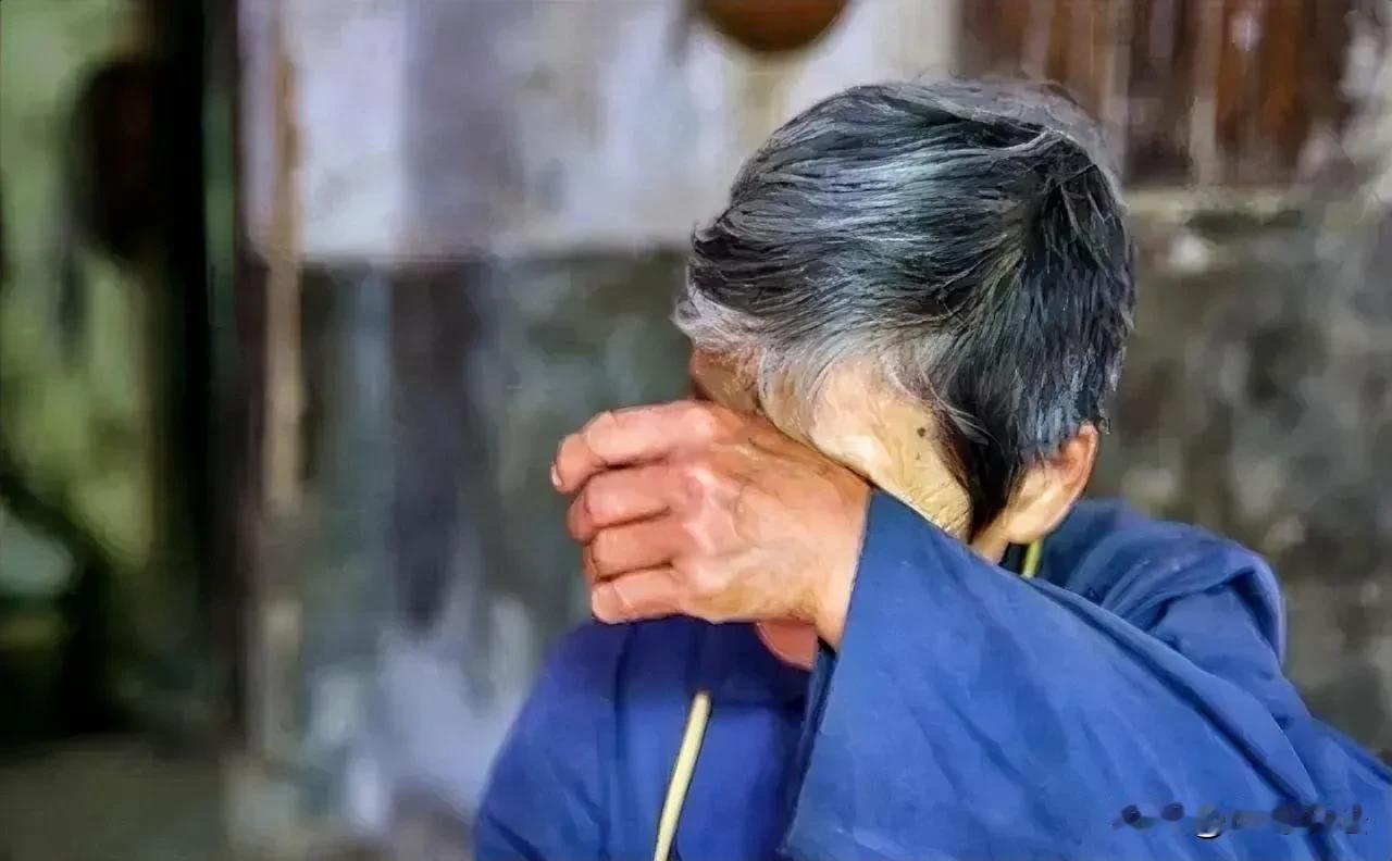 “生而不养，老了才想起儿女，早干嘛去了？”江苏镇江，一女子离婚后杳无音讯，对子女