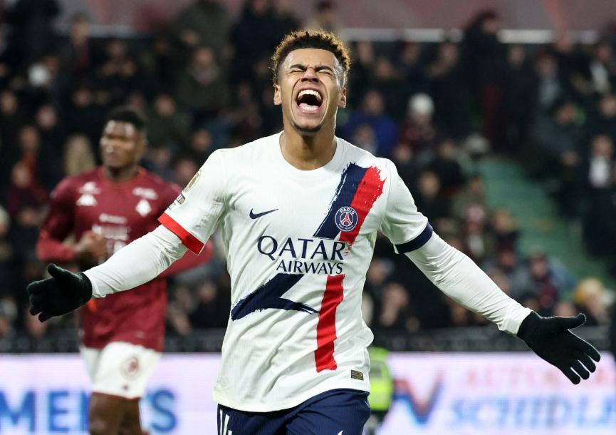 据法国媒体《巴黎人报》报道，巴黎推进队内多位球员的续约谈判。媒体指出，巴黎正为杜