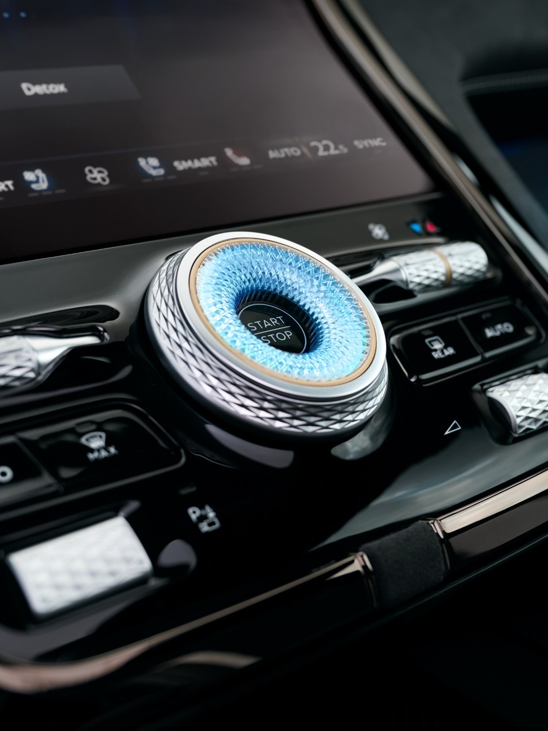 Bentley Torcal!宾利首款纯电SUV 全球首发！ 