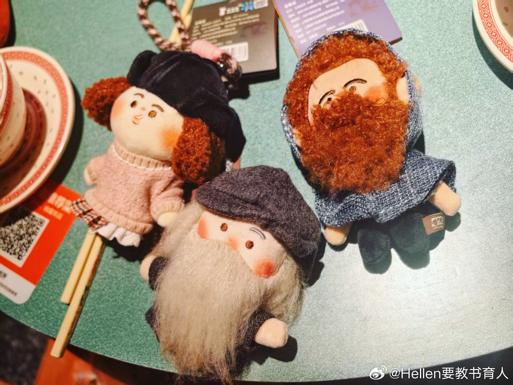 饭饭老师把会场小零食带给我们吃啦～～感受大哥的爱