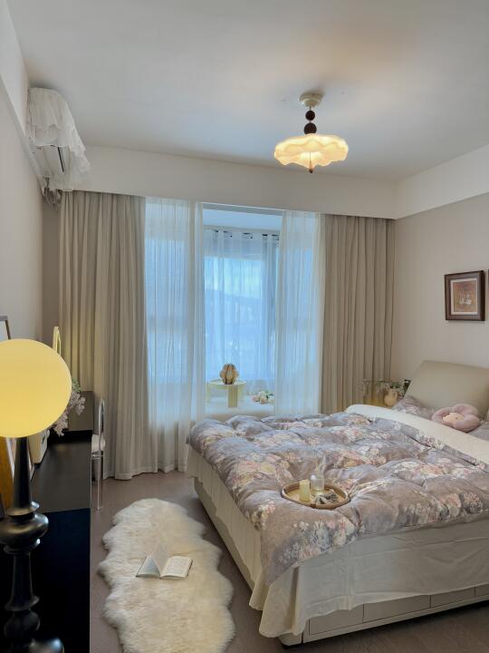 住在这样卧室好像真的没啥烦恼～