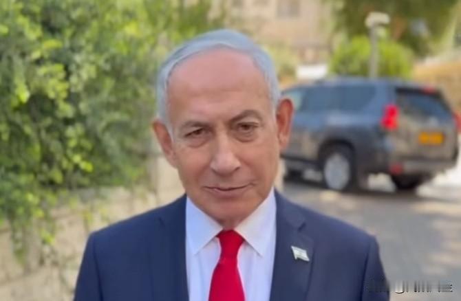 :“我与国防部长一同下令打击贝鲁特达希耶的恐怖目标，绝不允许真主党攻击我们;
