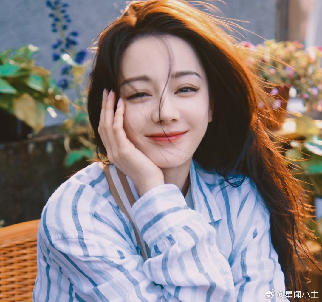 迪丽热巴团队的能力对不起，没有看到团队能力，我现在都不忍心看她笑的照片，我都觉得