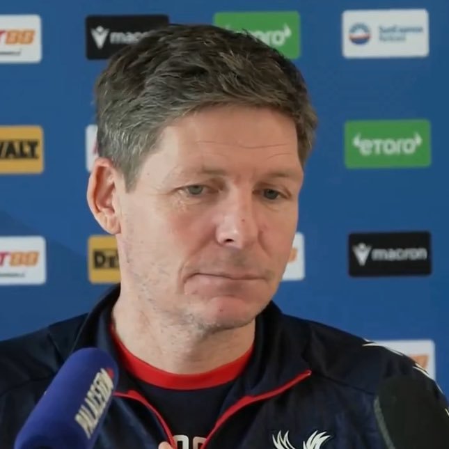 【水晶宫队主教练格拉斯纳】 🎙️🚨：“马特塔🇫🇷从去年11月起膝盖就有问