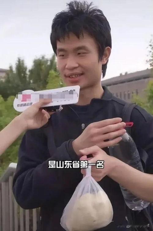 对于我们普通人，最大的愿望是什么普通人的最大愿望，说起来其实很实在：家人平平安安