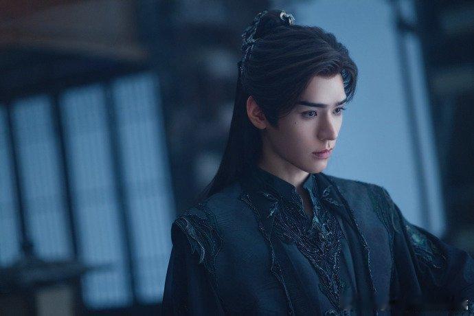 谁教龚俊工作室这么宣传的暗河传的“上暗喽”也太洗脑了！工作室是在我们脑子里装监控