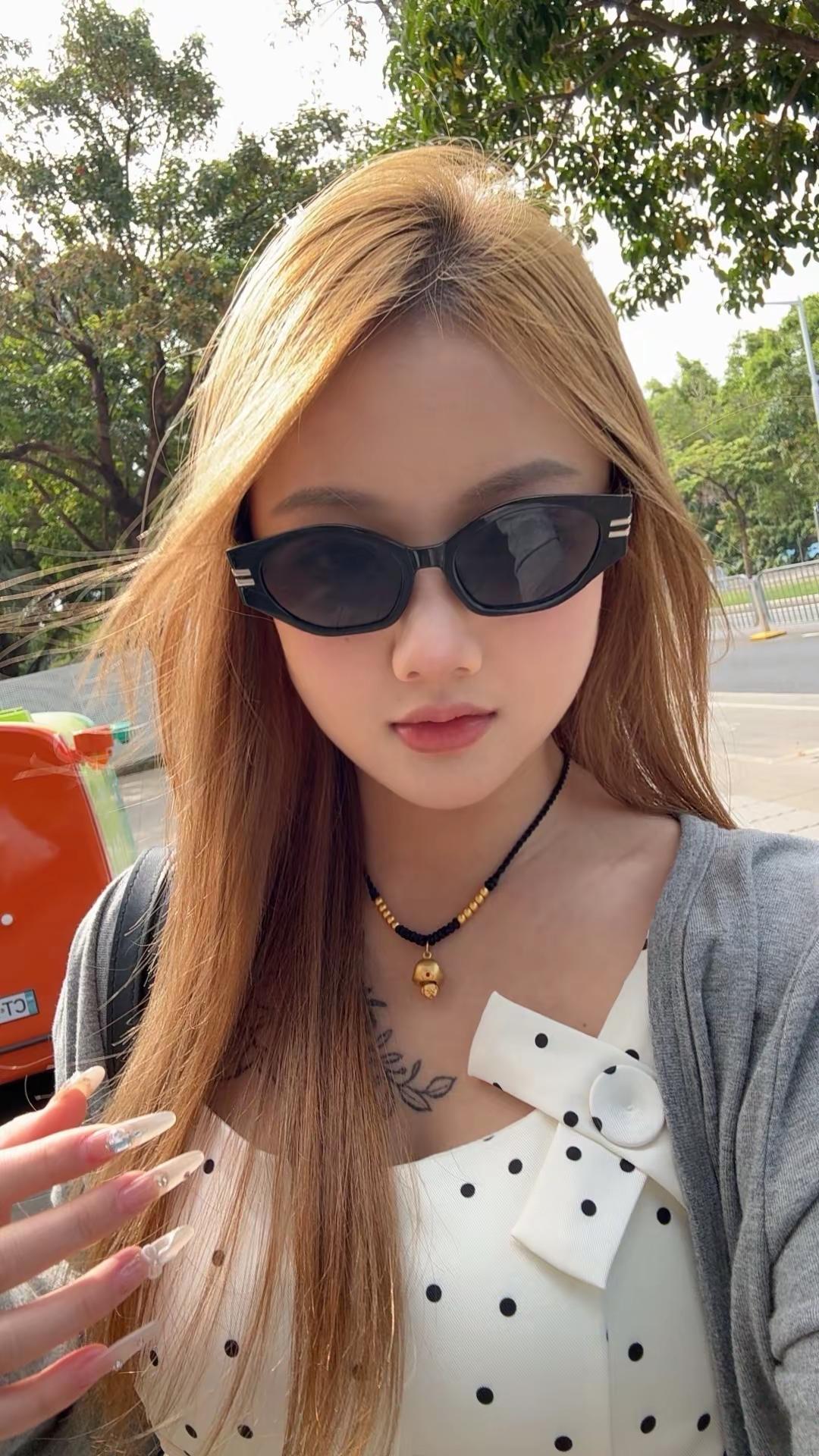 Dear Girl永远开心 就会永远漂亮.