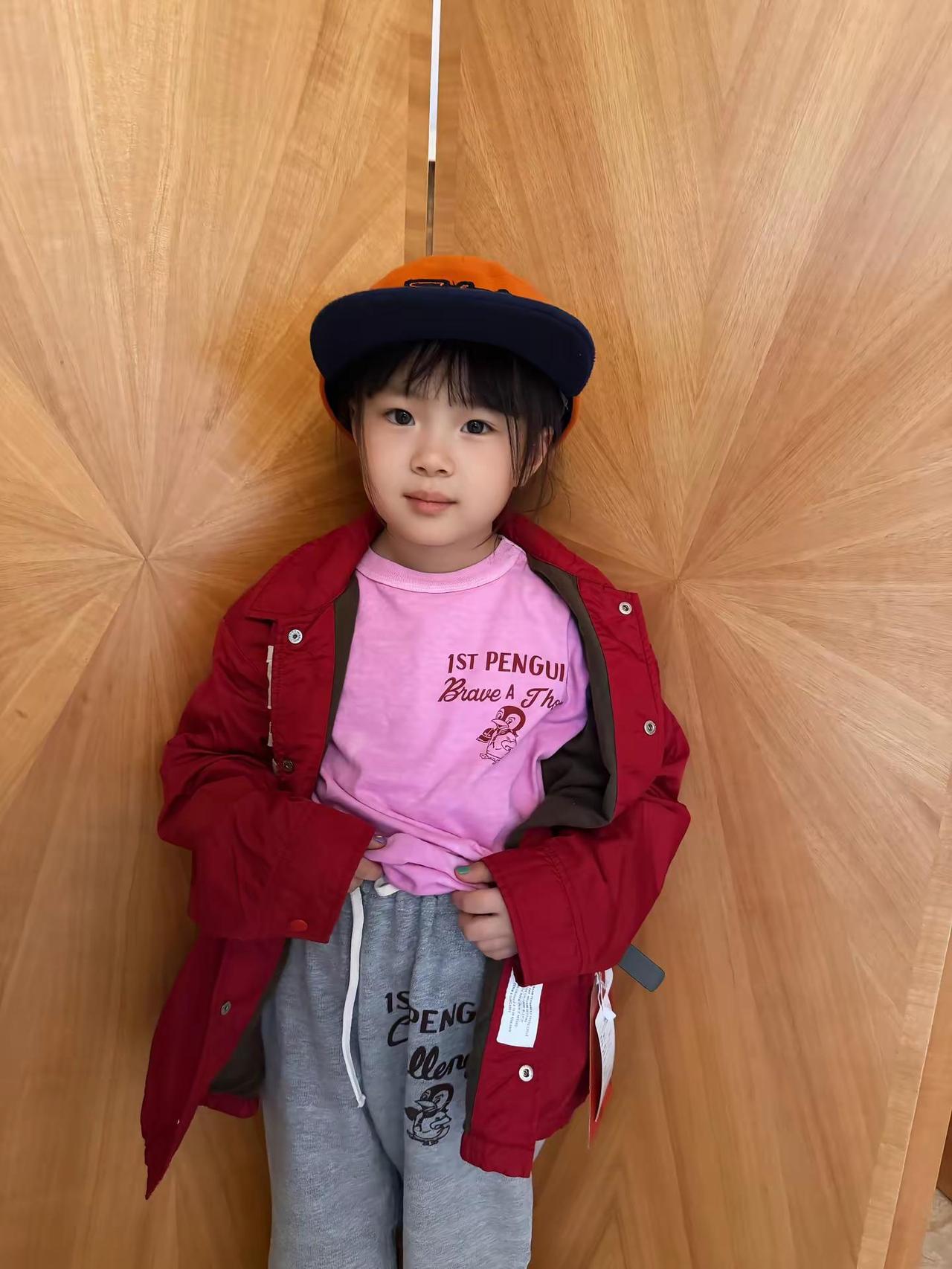 《不管多大 都要选择自已喜欢的穿搭哟》治愈